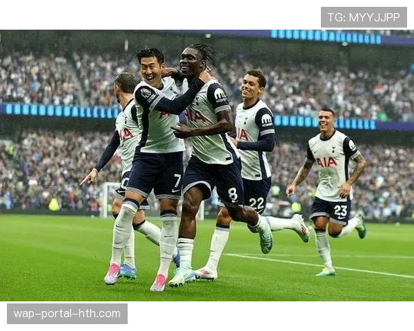 “我们像一个家庭”——深度报道升班马伊普斯维奇奇迹保级背后的更衣室故事 “我们像一个家庭”——深度报道升班马伊普斯维奇奇迹保级背后的更衣室故事